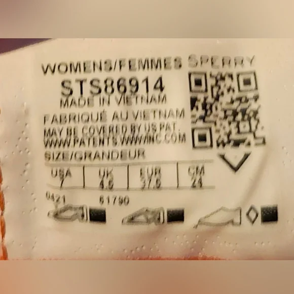 Sperry Pink Canvas Sneakers - Picture 4 of 10